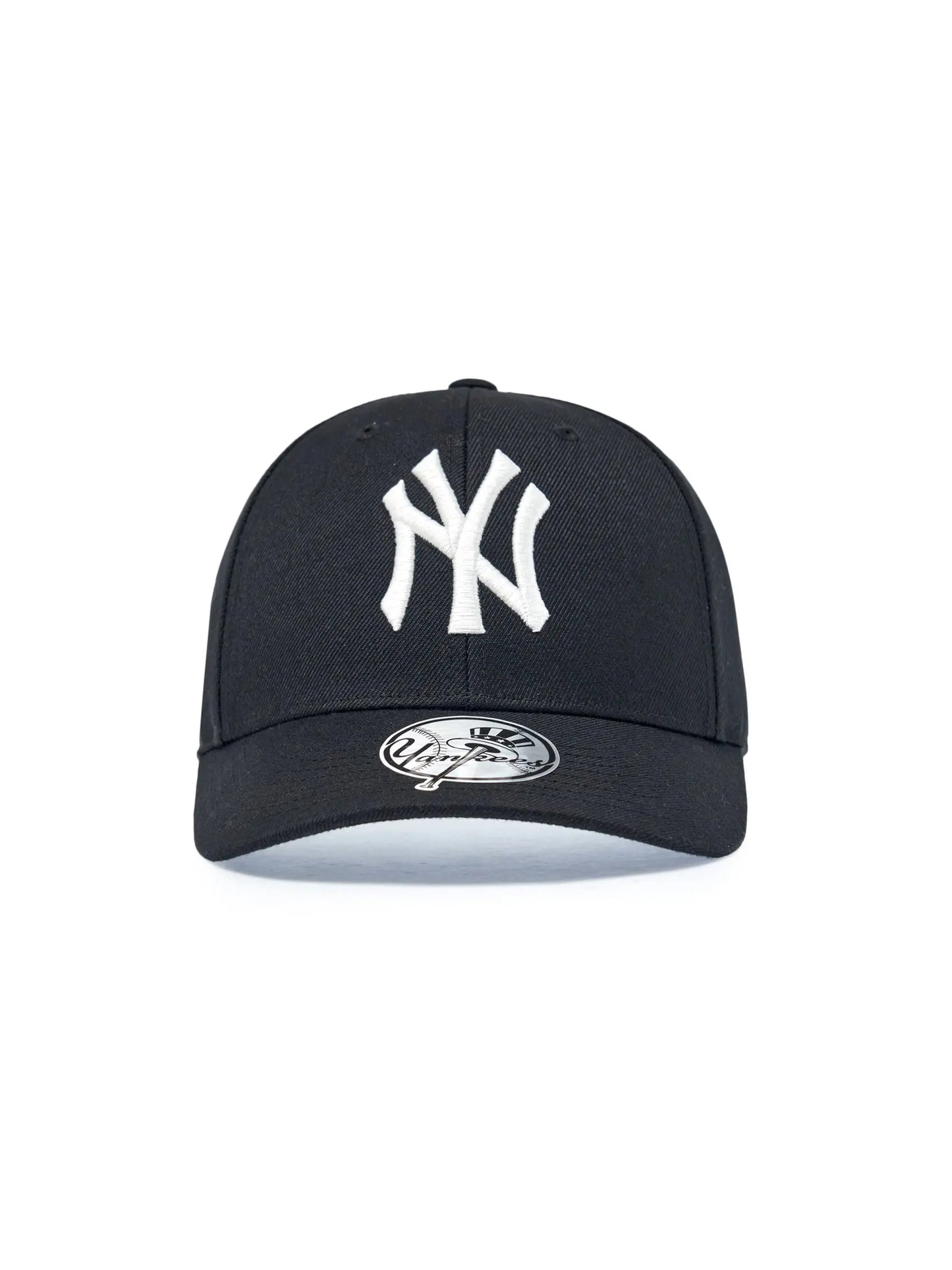 [Karina’s Pick] New York Yankees Signature Patch Structured Ball Cap