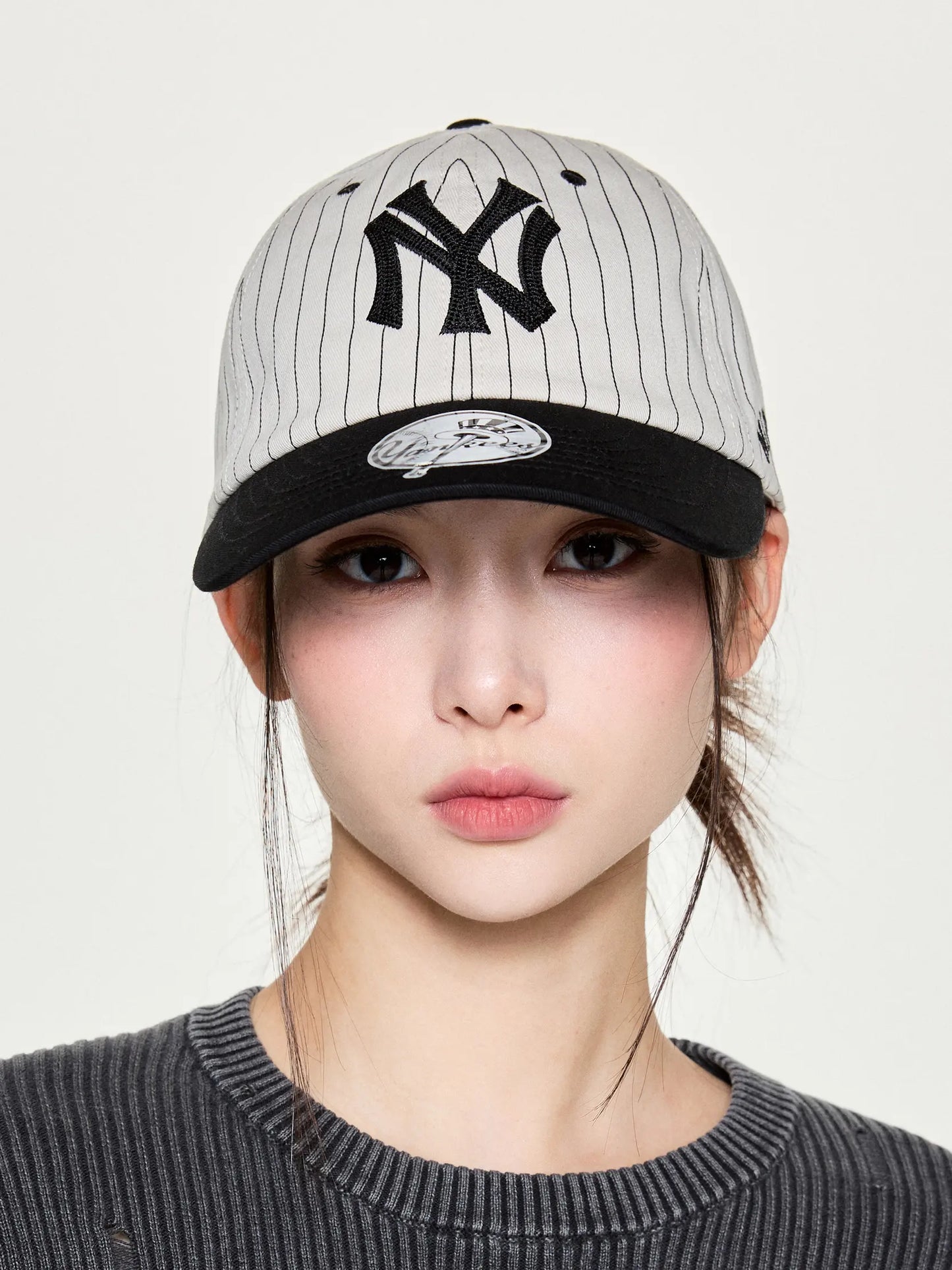 [Karina PICK] Signature Stripe Unstructured Ball Cap